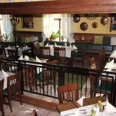 Schmiedeschaenke Gasthuis 3*