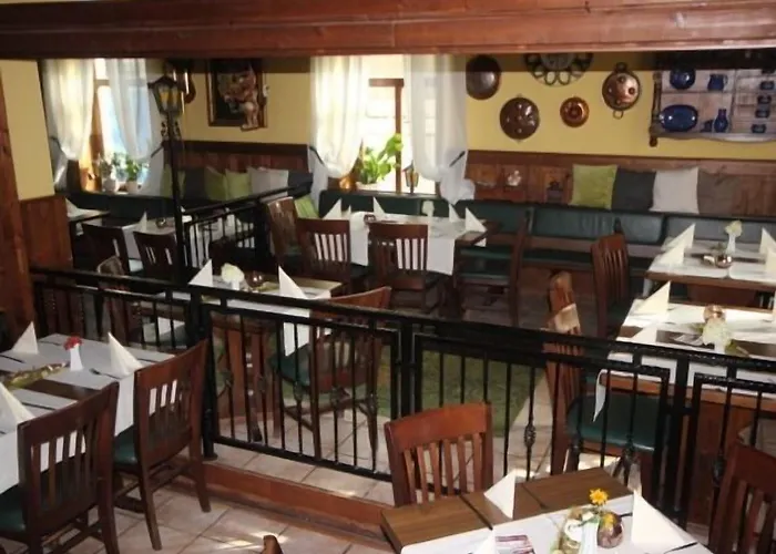 Schmiedeschaenke Гостевой дом 3*