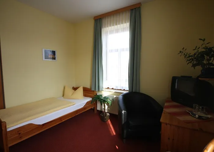 Πανσιόν Schmiedeschaenke 3*